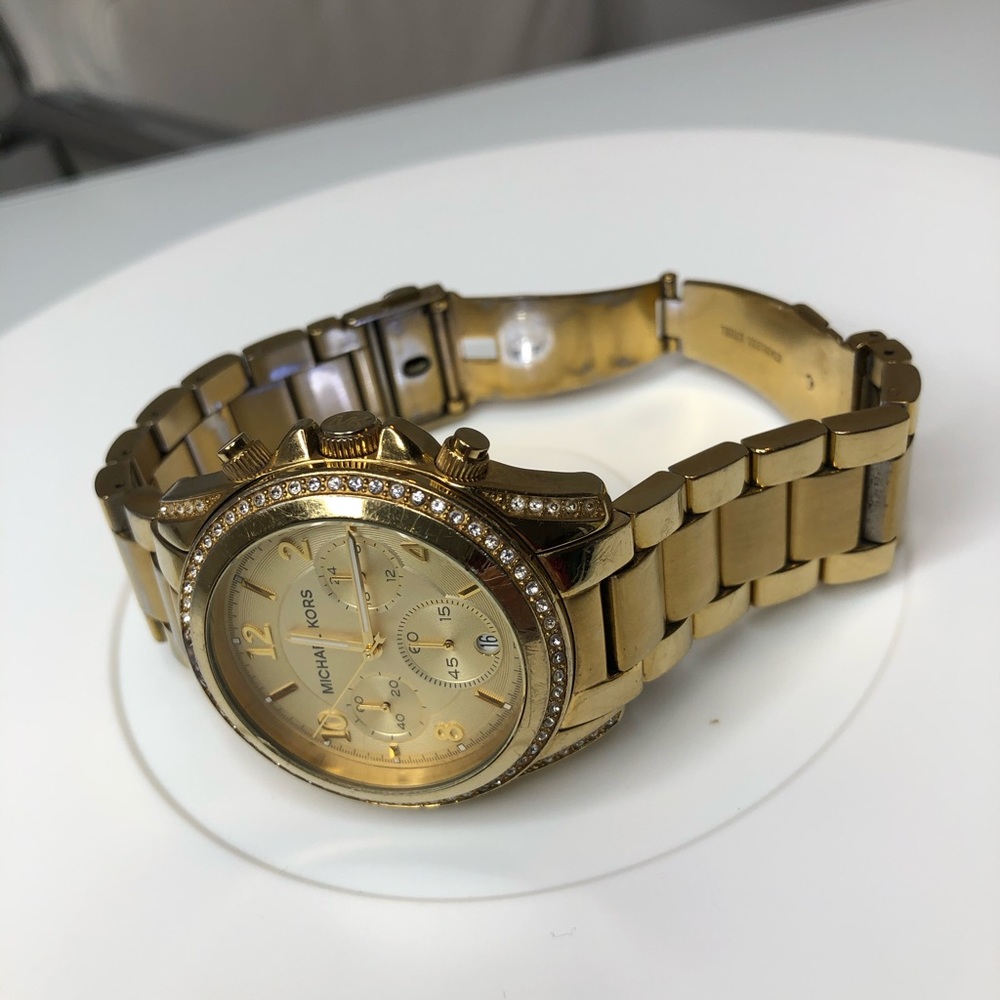 Mk watch - Picture 4 of 4